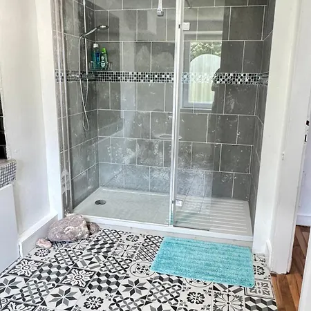 Hisa Luciano For 5 Near * Bovec