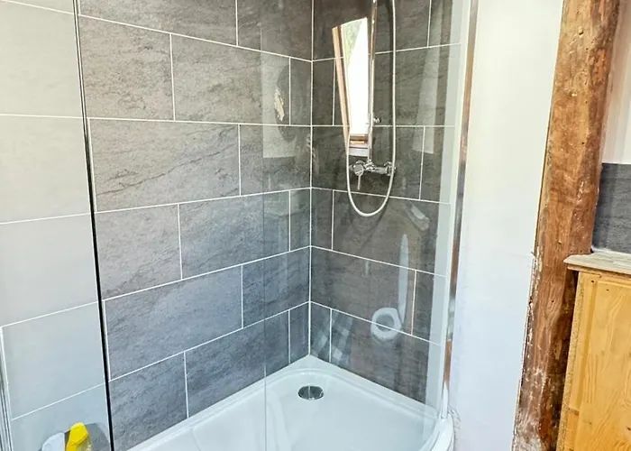 Hisa Luciano For 5 Near 別荘 ボヴェツ